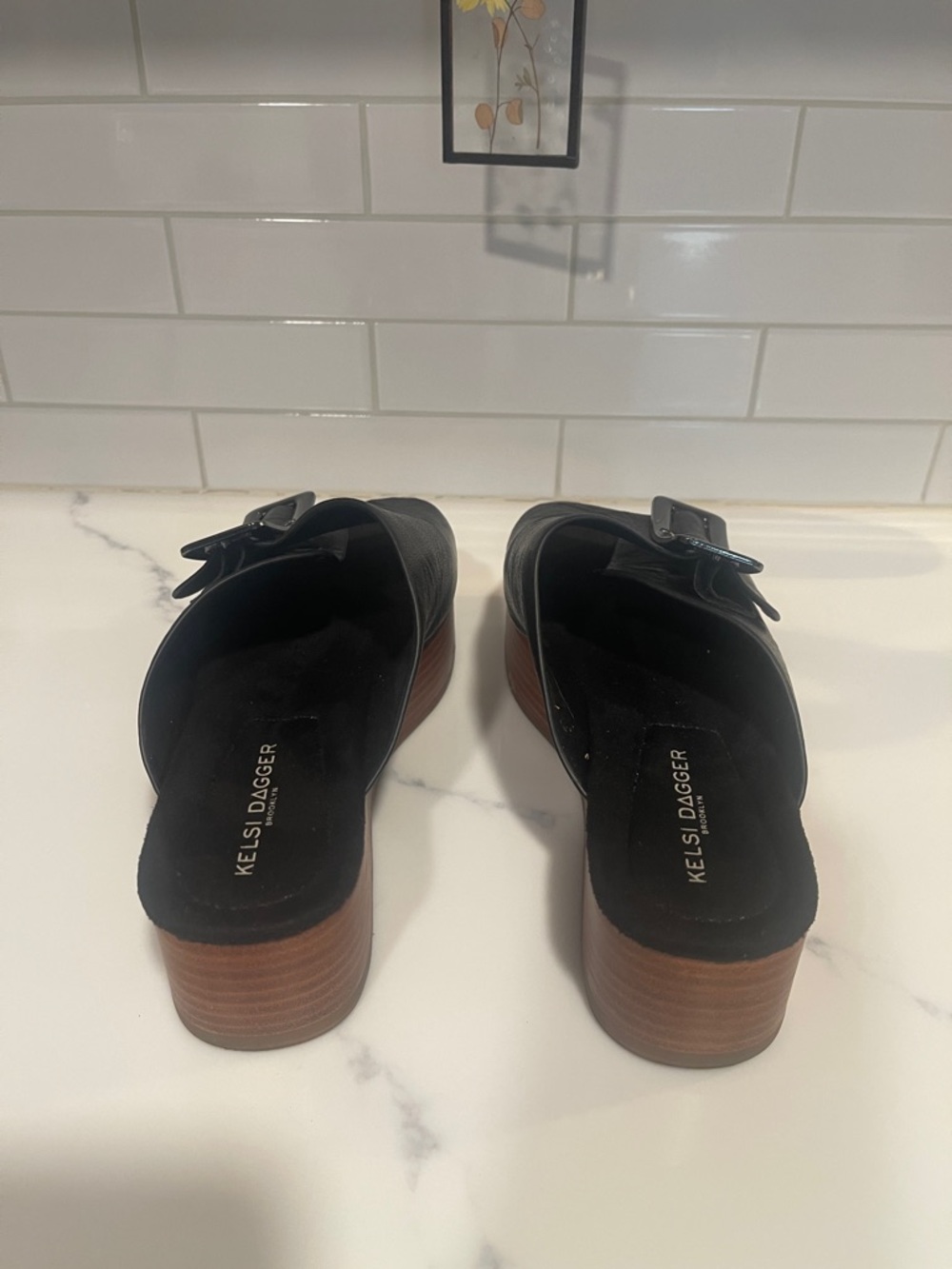 Kelsi Dagger Black Leather Platform Slide Sandals with Wood-Tone Sole - Picture 5 of 6